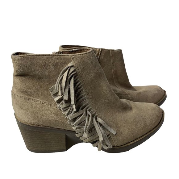 Mossimo Faux Suede Western Ankle Boots 7.5 Taupe Side Zipper Fringe Block Heel - Picture 1 of 9